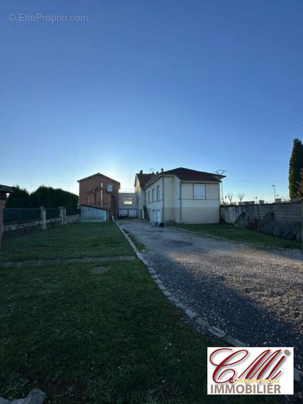 Appartement à PARGNY-SUR-SAULX