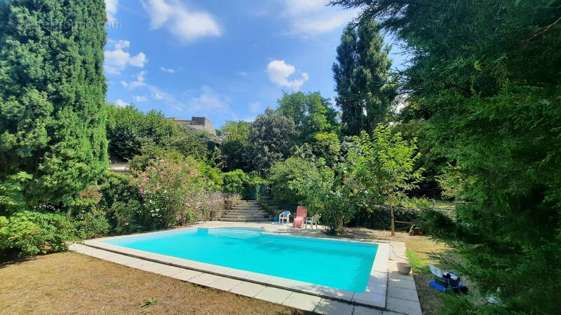 Maison à GRIGNAN