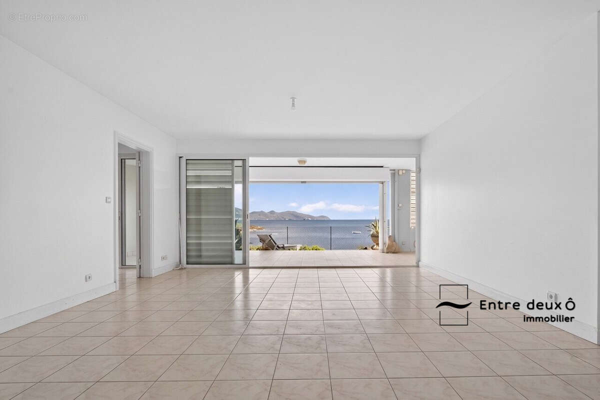 Appartement 151 m² à Schoelcher  - photo 3