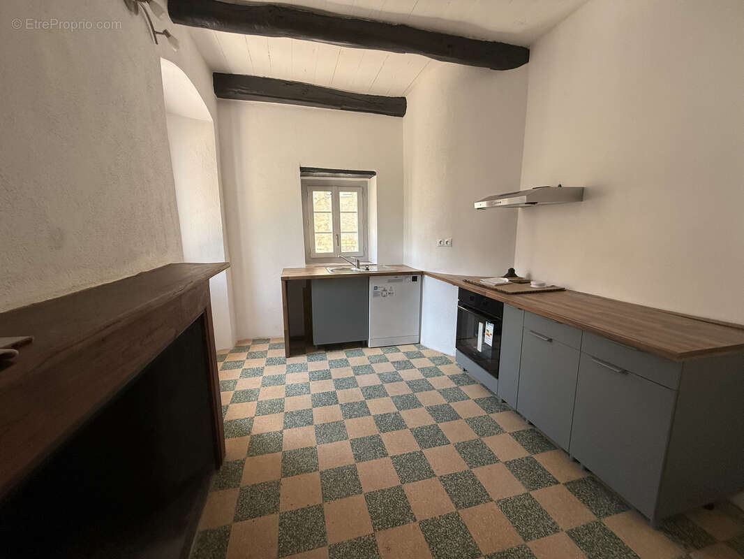 Maison de village t5 entierement  restauree - photo 2