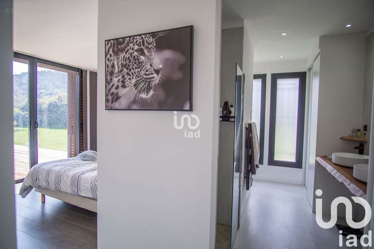 Photo 9 - Maison à PLAN-DE-LA-TOUR