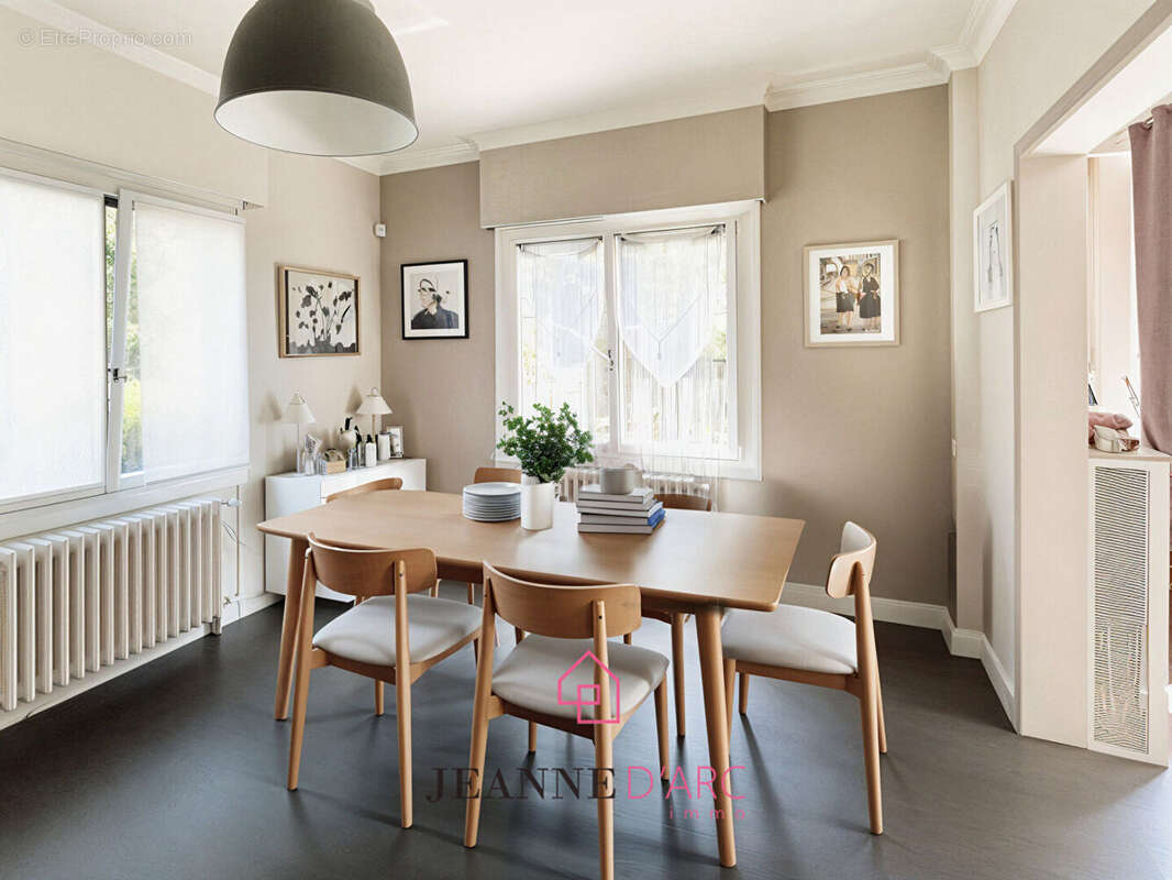 Maison à BOIS-GUILLAUME