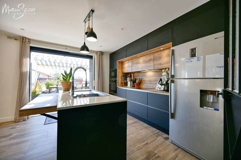 Maison à SAINT-MARTIN-EN-HAUT