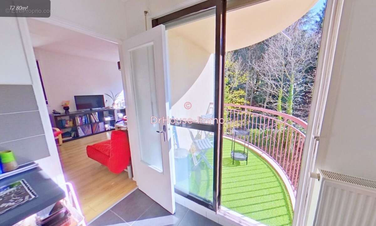 Appartement 78 m² à Saint-Etienne  - photo 68