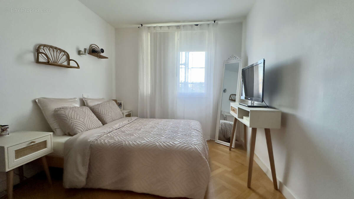 Appartement à SAINTE-FOY-LES-LYON