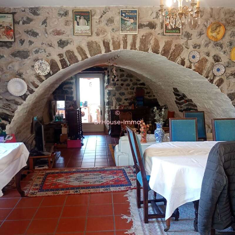 Maison à COUBON