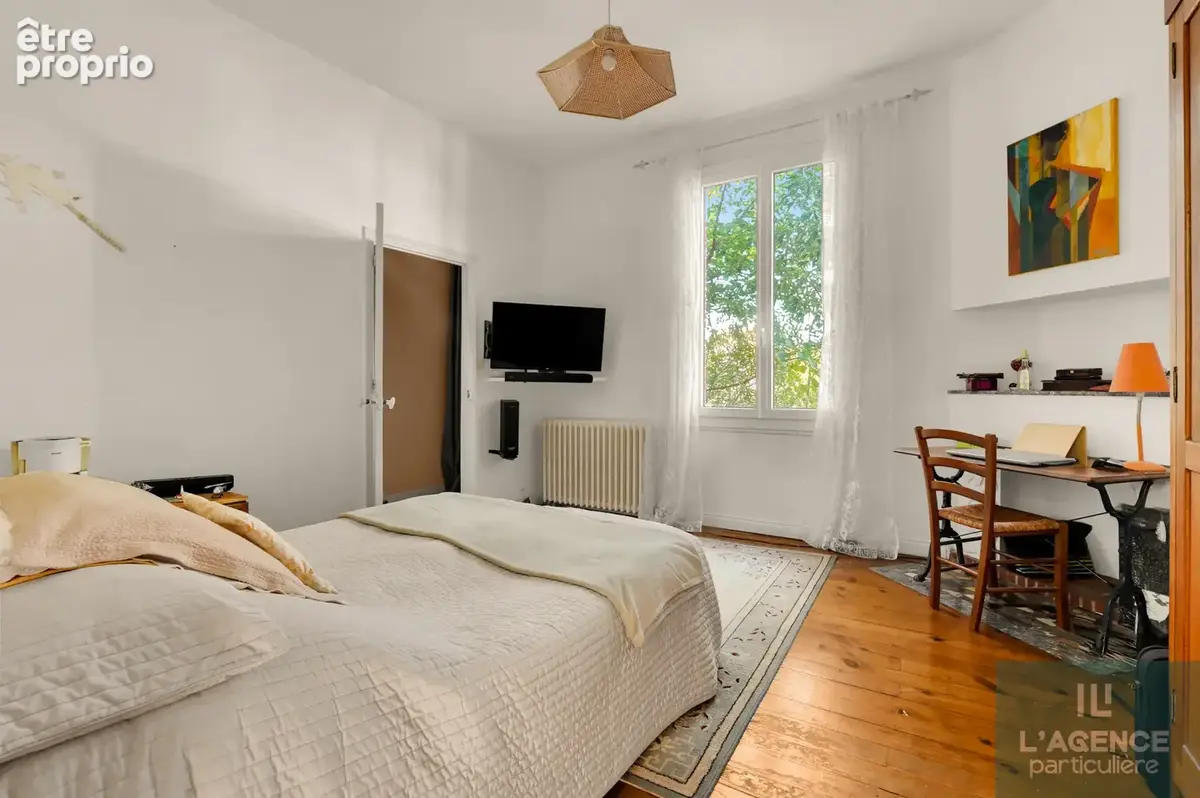 Maison des années 30 de 76 m2 Carrez (106 m2 au sol) avec jardin intimiste - photo 10