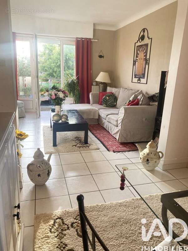 Photo 2 - Maison à COUTRAS