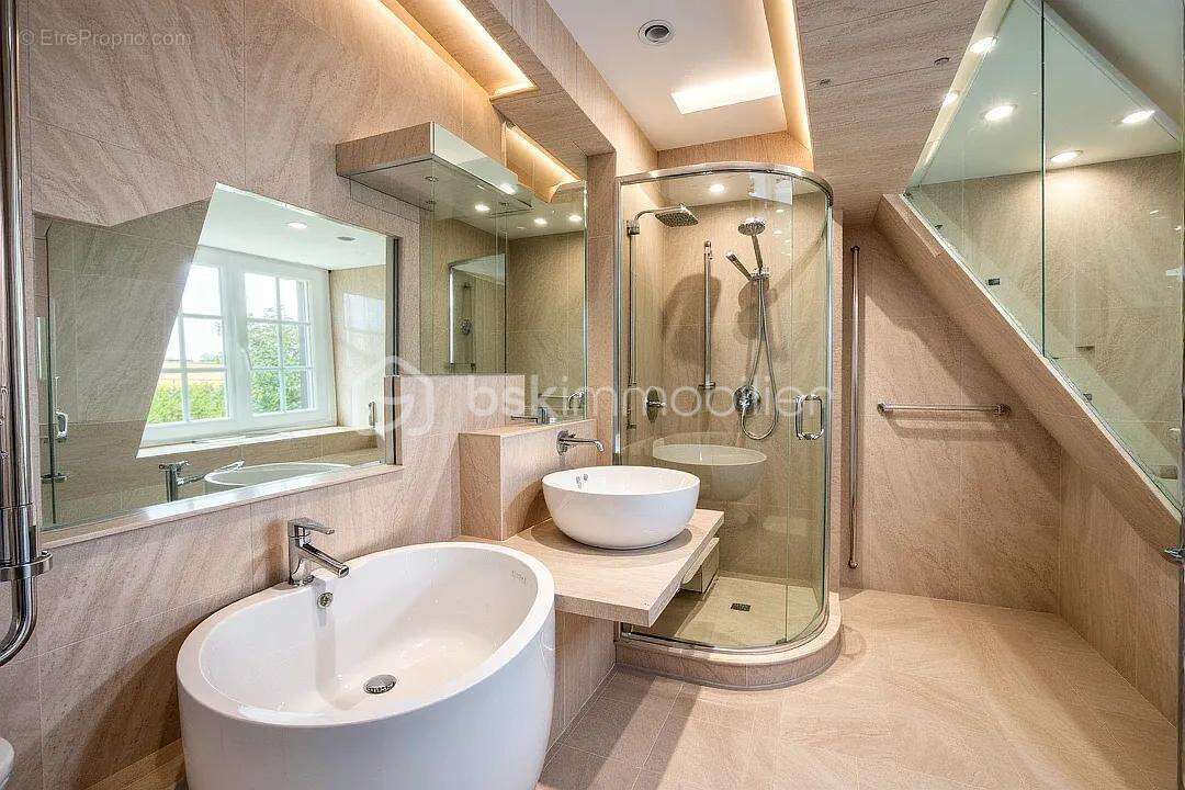 Maison à PONT-L&#039;EVEQUE