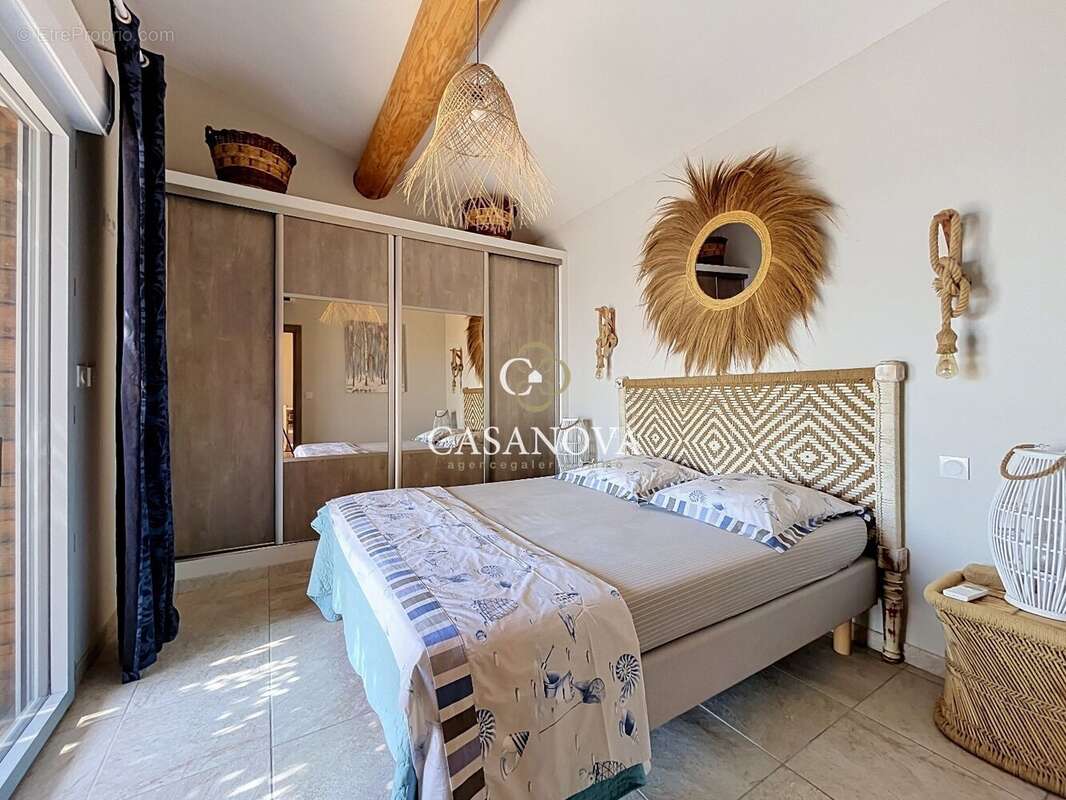Villa avec vue mer à vendre à Marseillan Plage  Maison 5 chambres avec rooftop, garage, parkings et plages à pied - photo 6