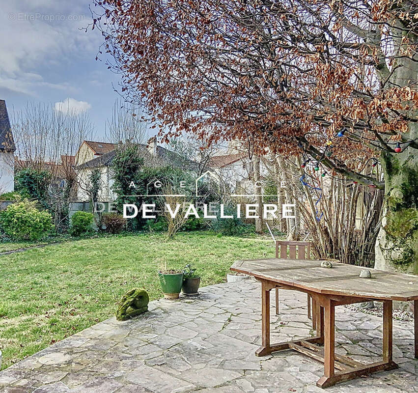 Maison à NOISY-LE-SEC