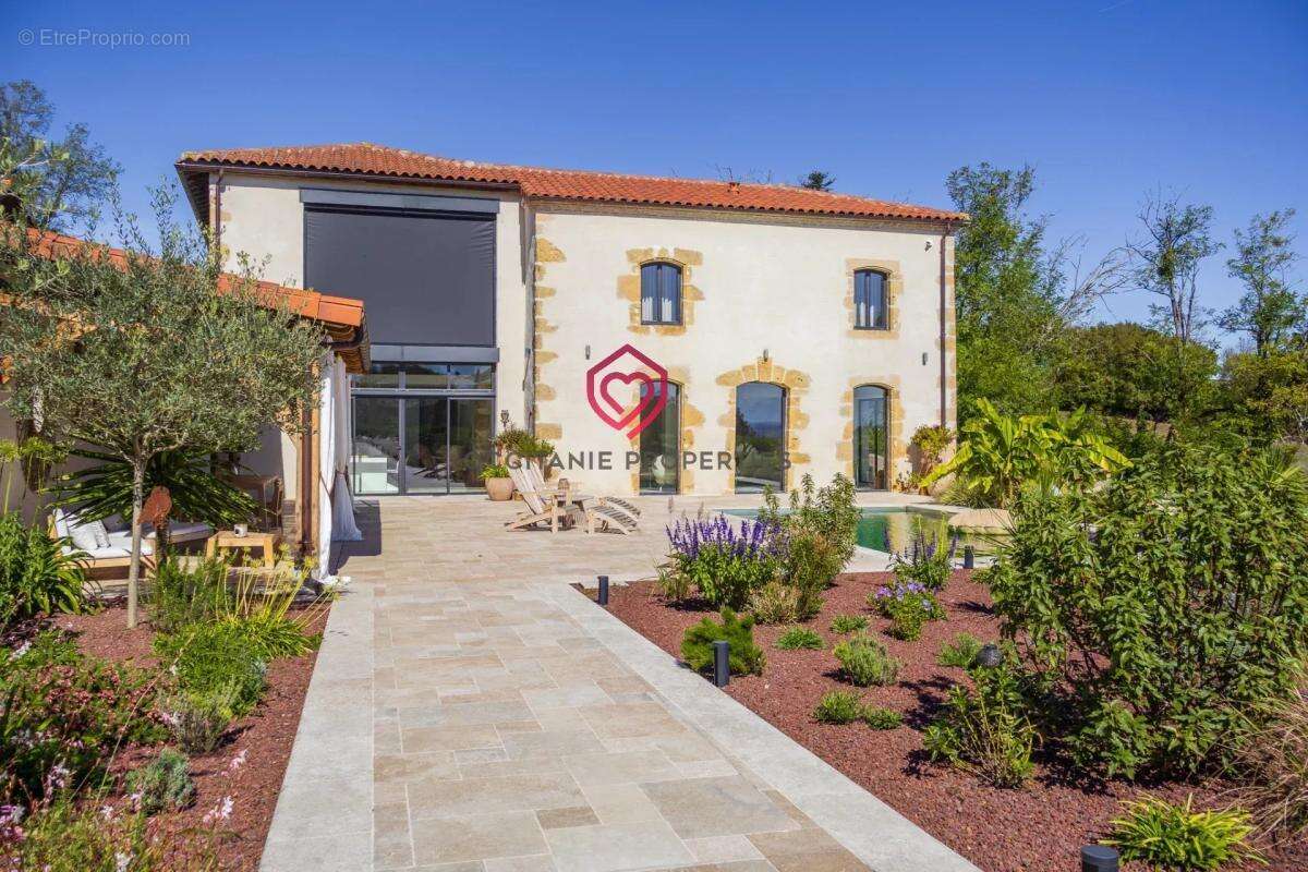 Maison à MARCIAC