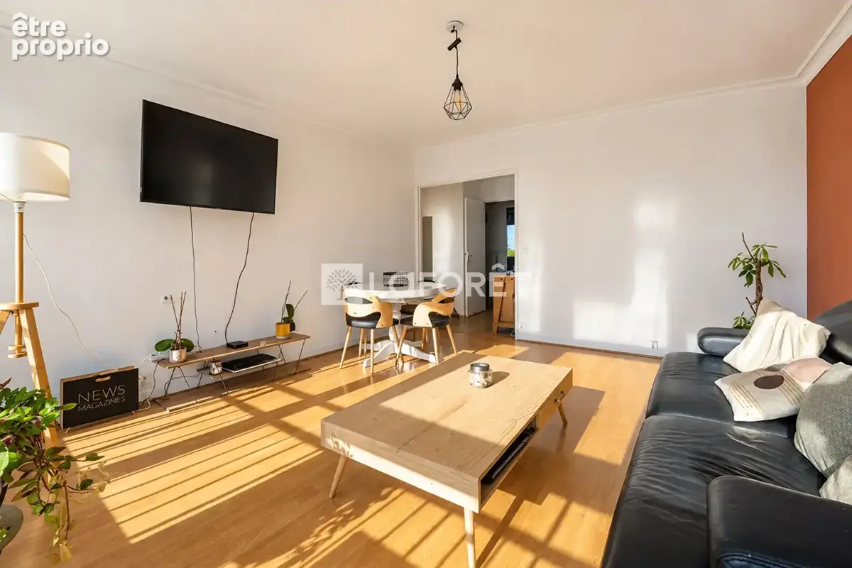 Appartement T4 - cave - garage fermé - DOUAI - photo 2