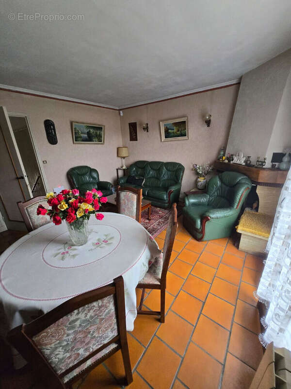 Maison à LE BLANC-MESNIL