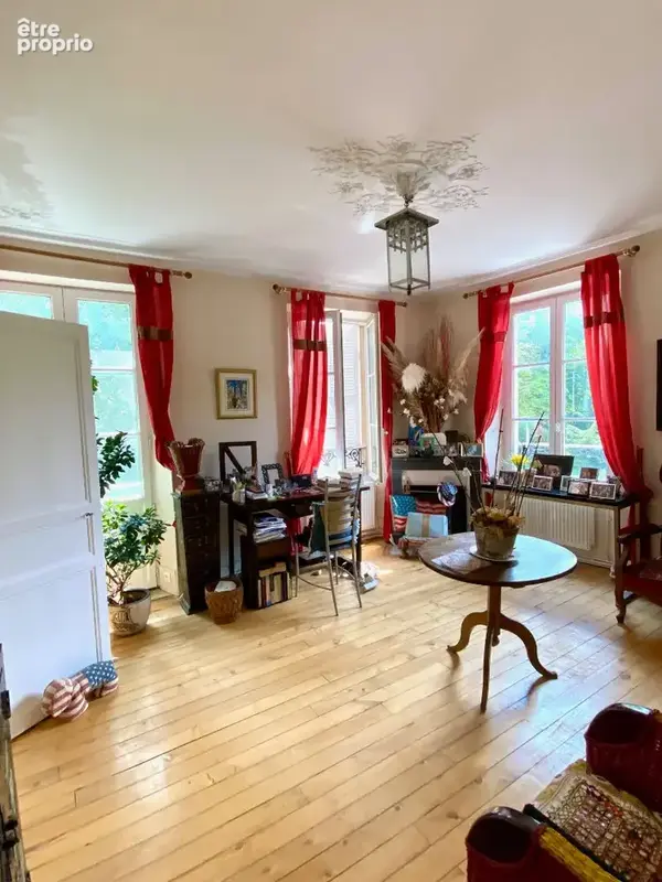 VOULX, Maison 7 pièces 230m² - photo 10