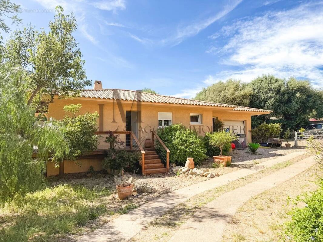 Maison à PORTO-VECCHIO