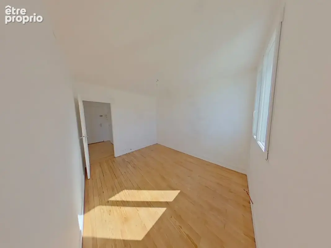 Appartement t4 a vendre brest saint-pierre - dalle beton - photo 9