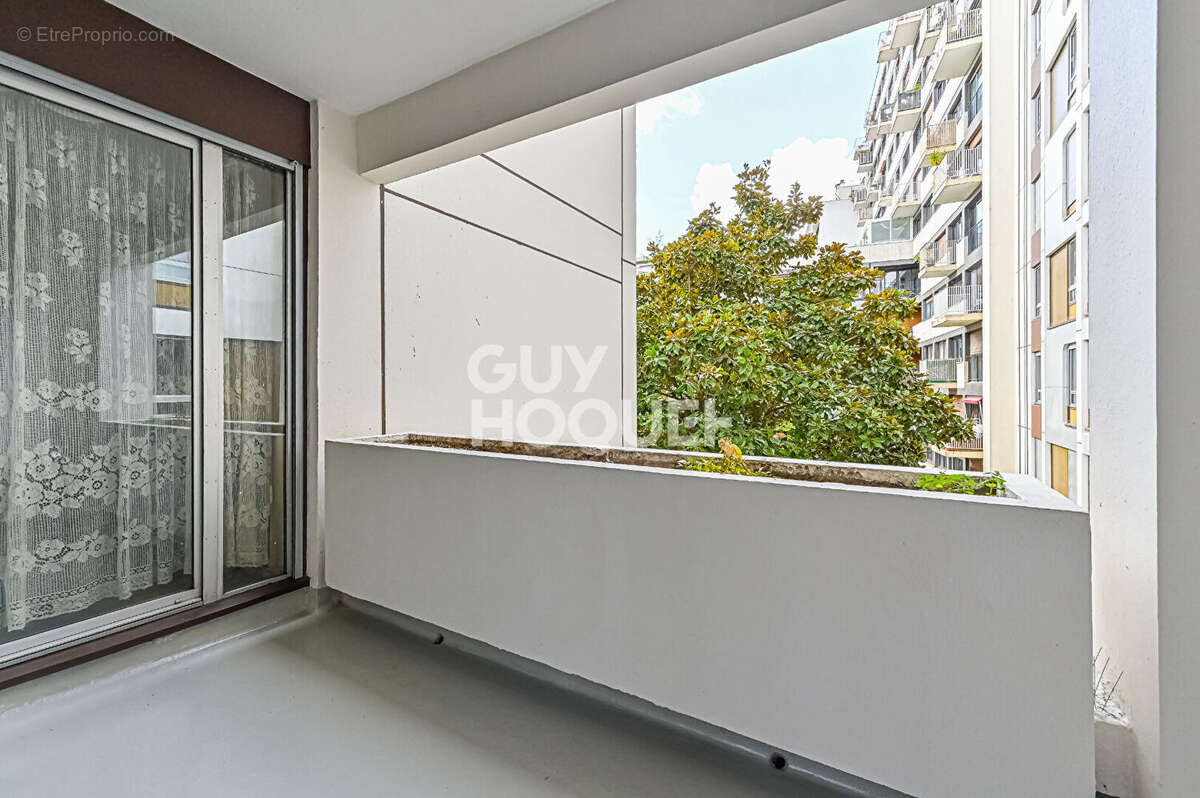 Appartement à PARIS-12E
