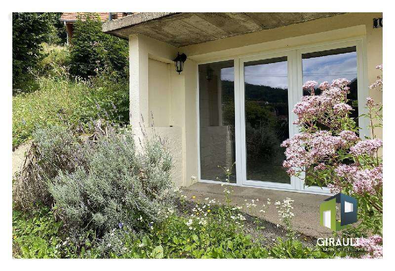 Maison à AUXELLES-HAUT