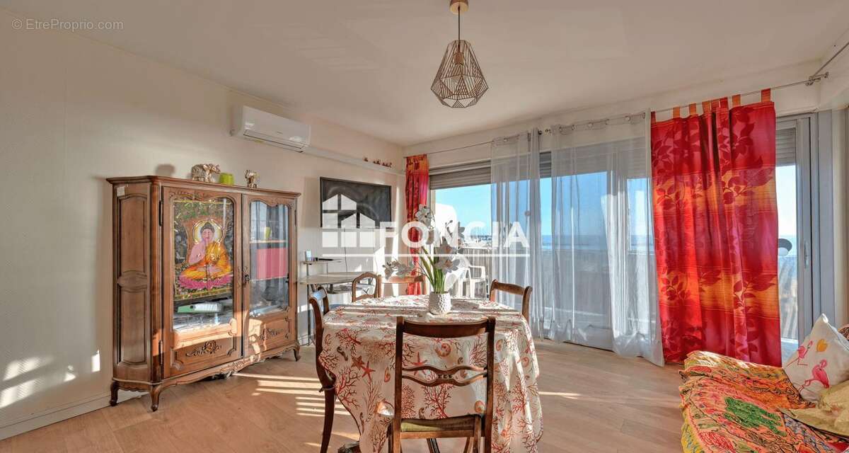 Palavas les flots en 1ère ligne face mer 3P en étage avec terrasse - photo 4