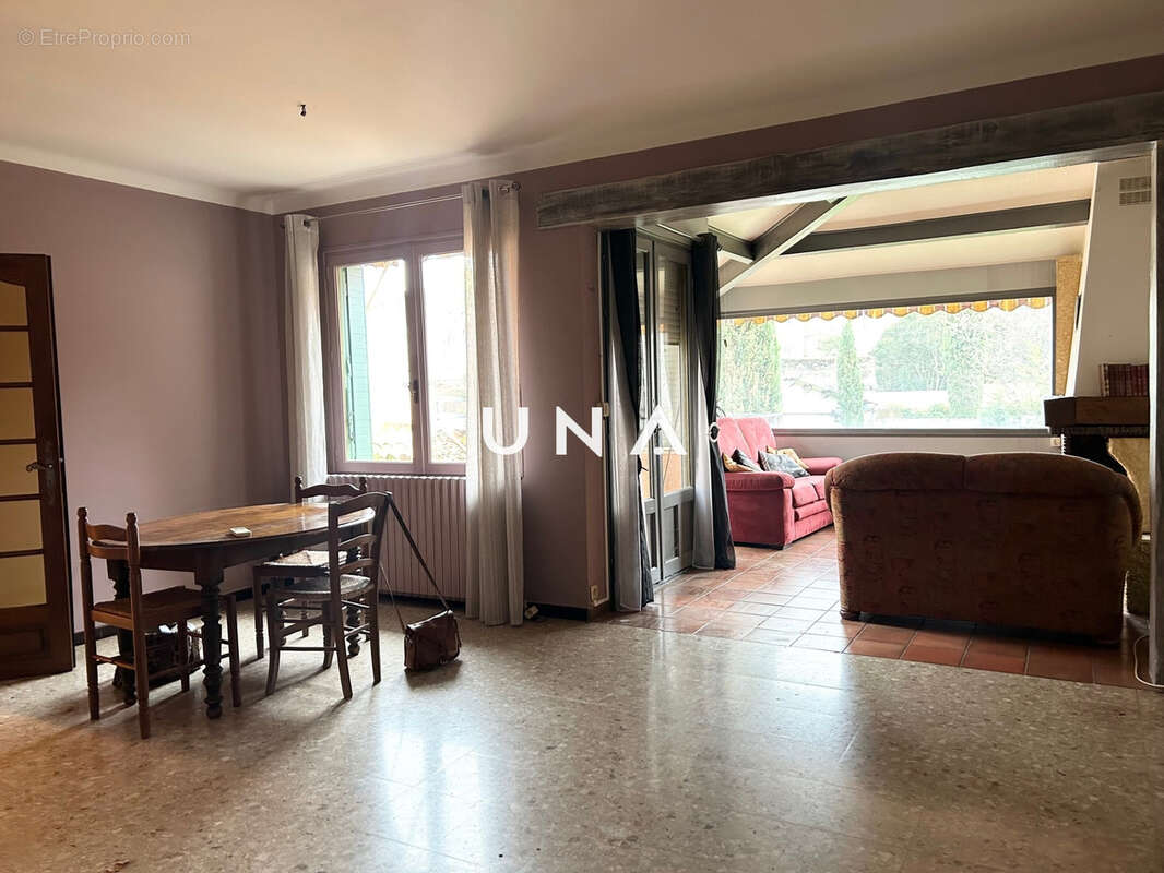 Maison à BAGNOLS-SUR-CEZE