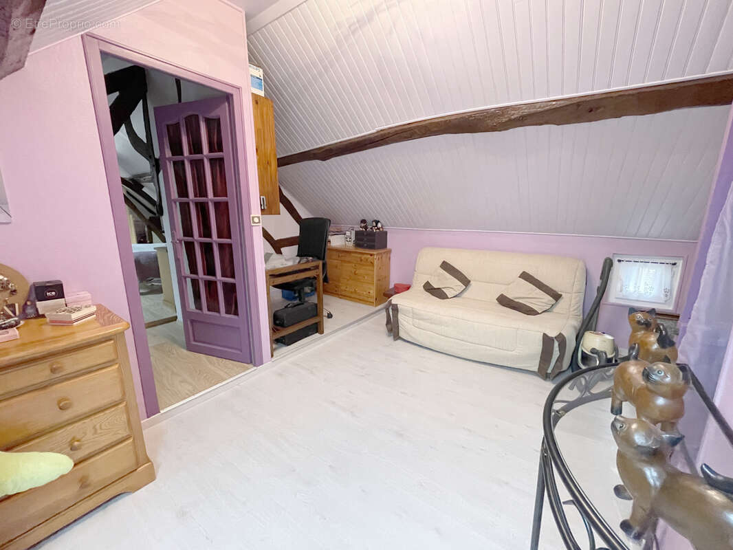 Maison à SAINTE-GENEVIEVE