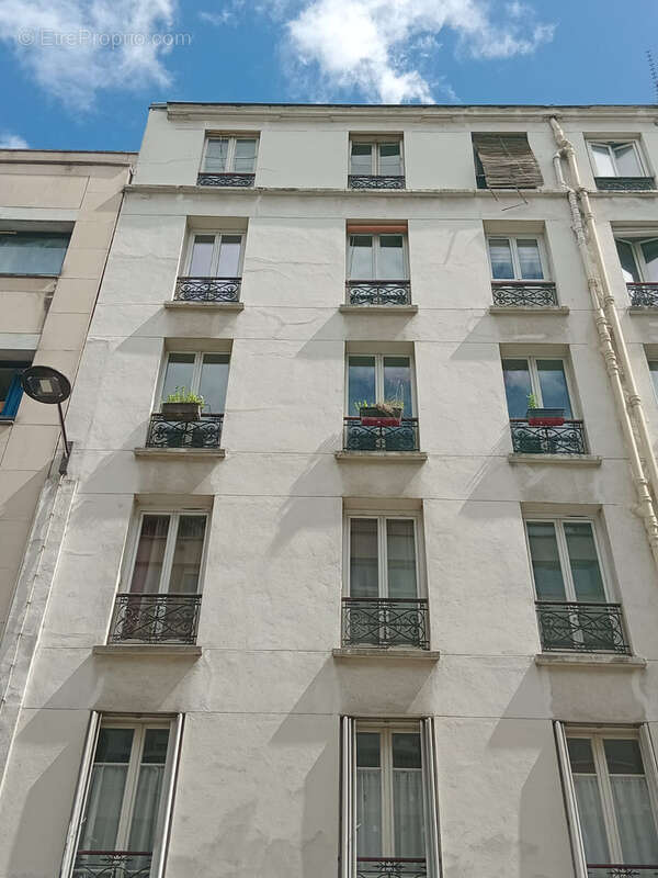 Appartement à PARIS-19E