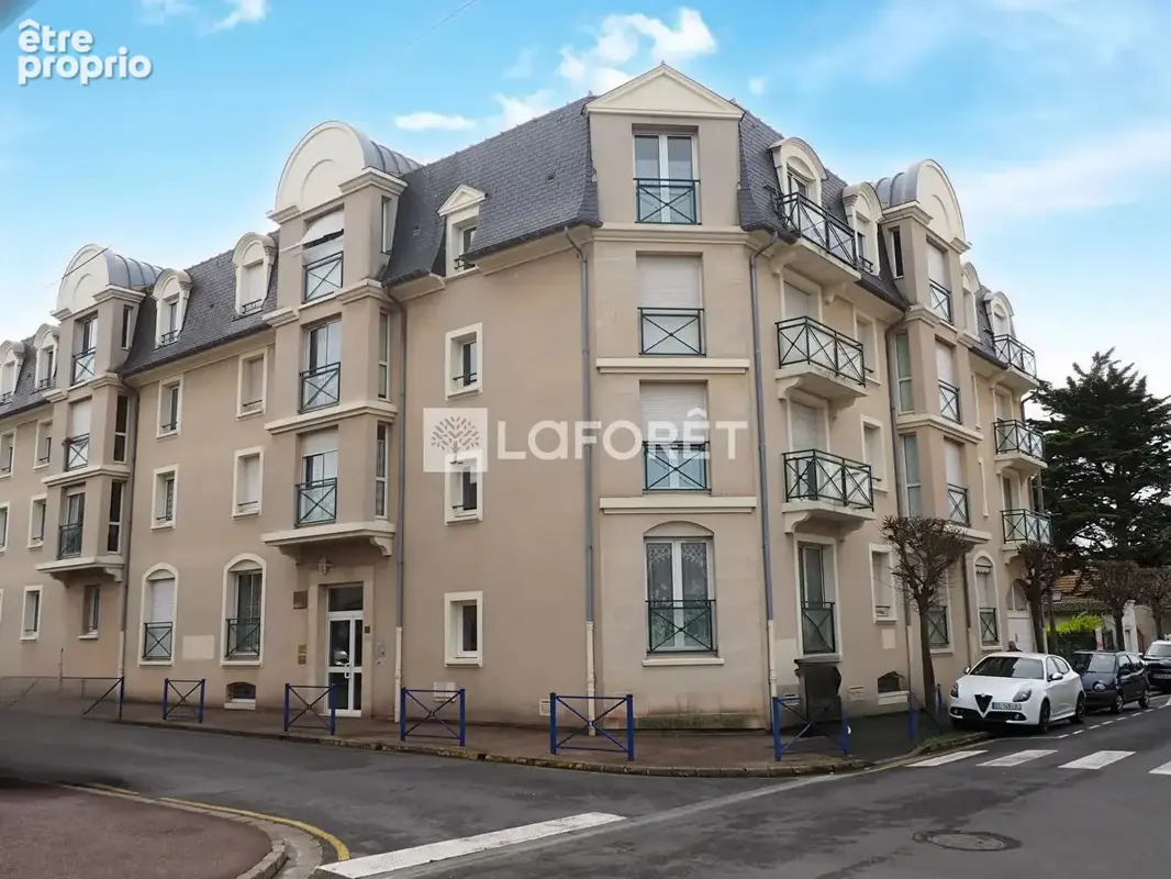 Appartement à OUISTREHAM