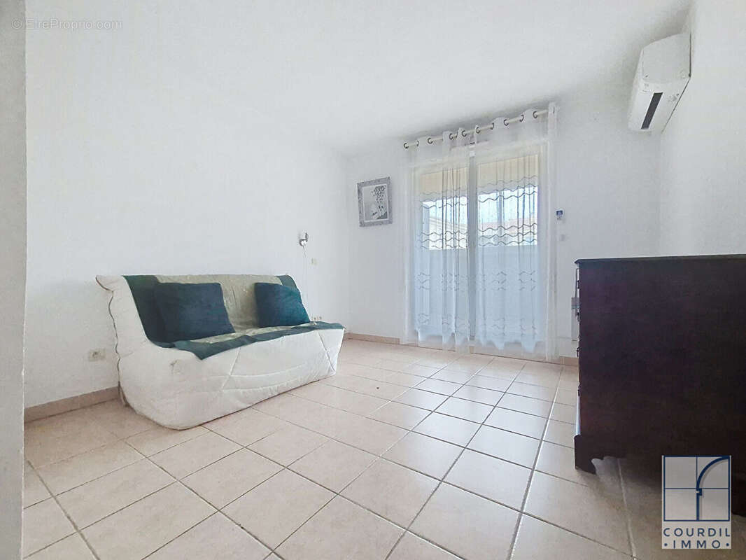 Appartement à NIMES