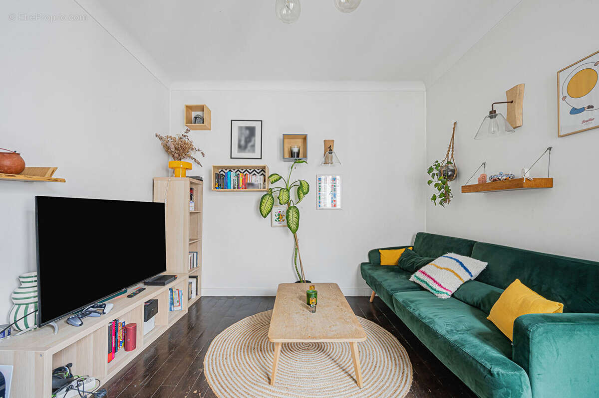 Appartement à PARIS-12E