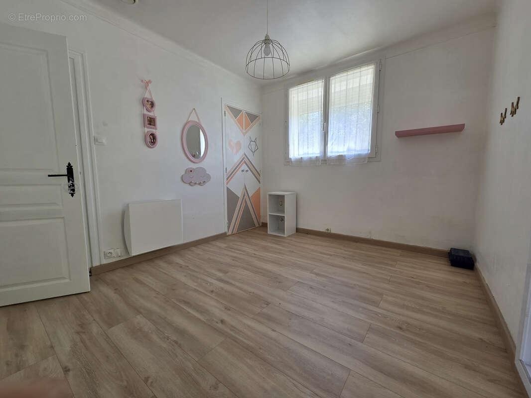 Maison à LE GIROUARD