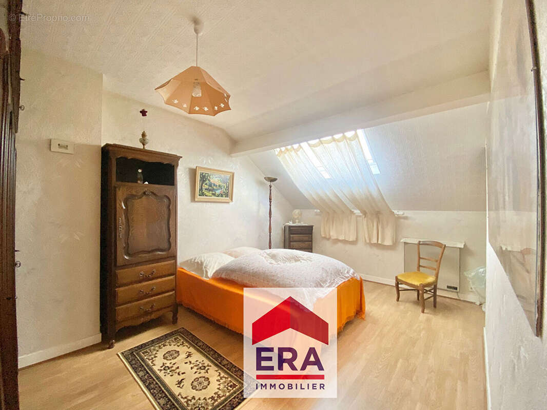 Maison à SARTROUVILLE