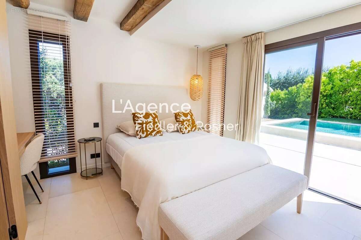 Maison à RAMATUELLE