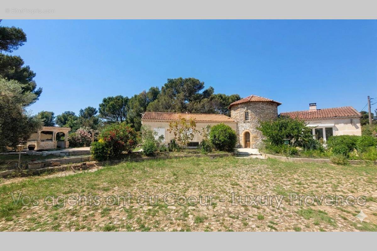 Maison à BOUC-BEL-AIR