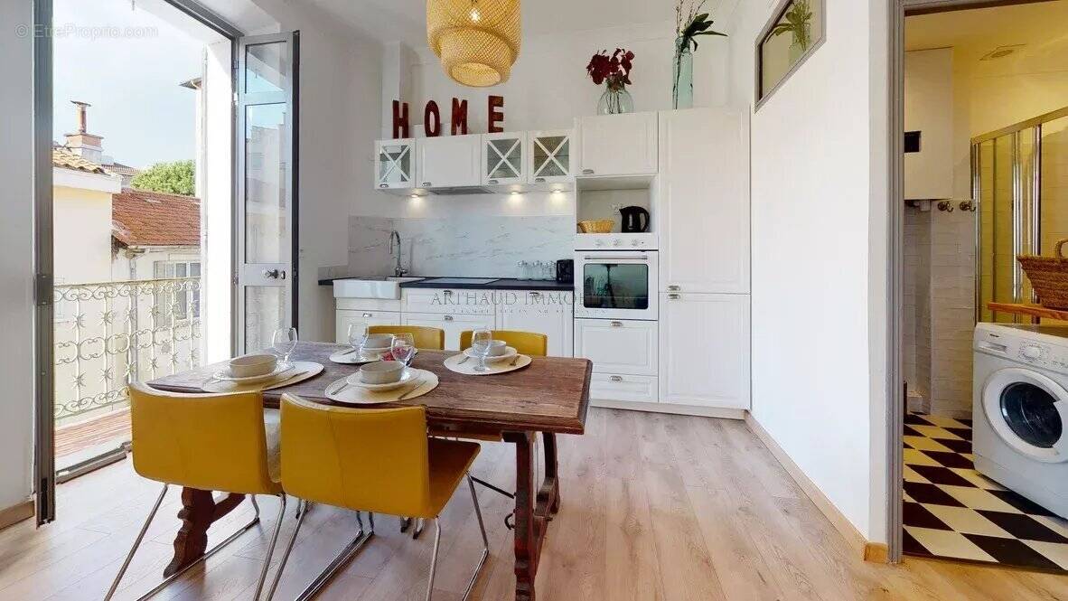Appartement à CANNES