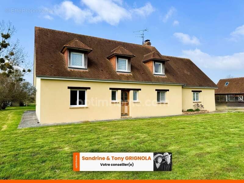 Maison à CREVECOEUR-EN-AUGE