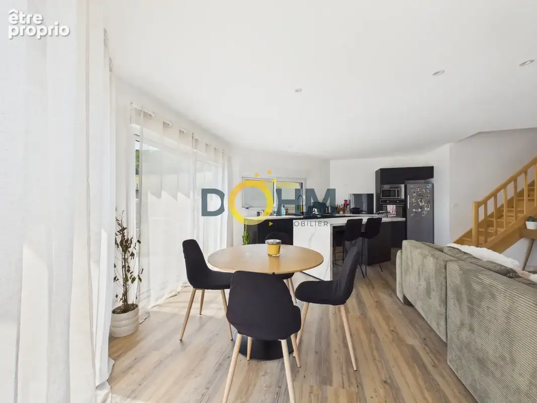 À vendre sur la commune de Fay-la-Triouleyre, belle maison  t5 d’environ 130 m2 récemment rénovée - photo 3