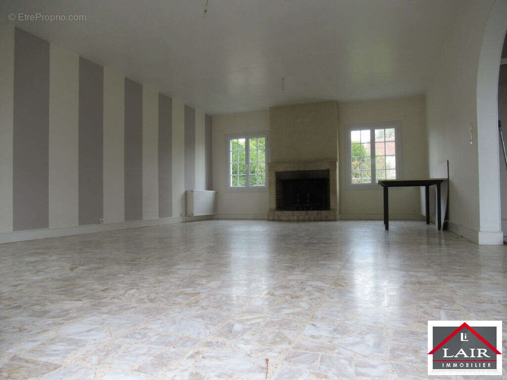 Maison à MORTAGNE-AU-PERCHE