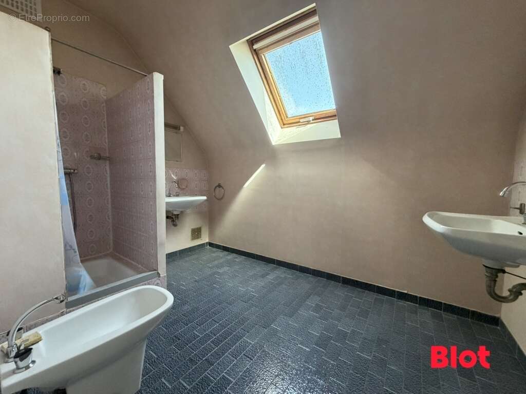 Maison 135 m² à Rennes  - photo 5