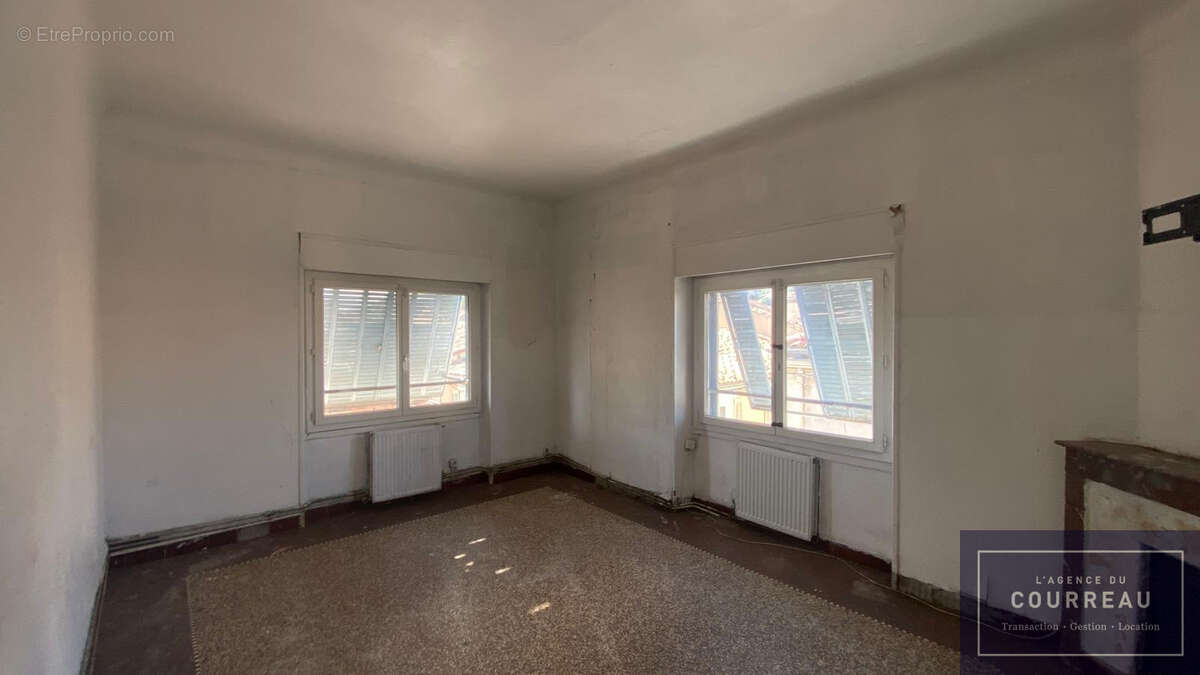 Appartement à NIMES