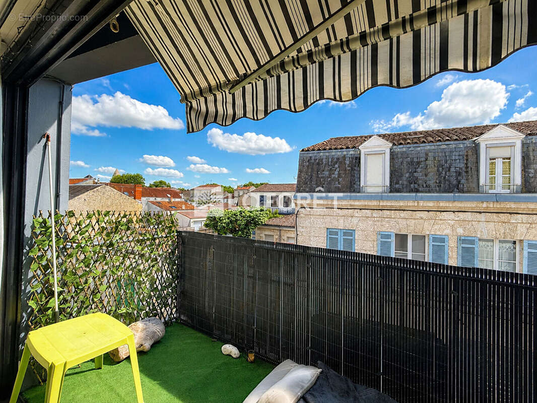 Appartement à SAINTES