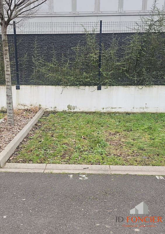 Parking à ANTONY