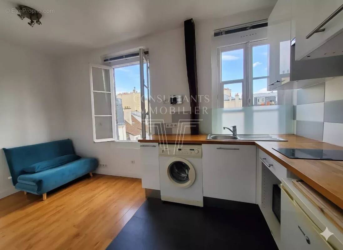Appartement à PARIS-7E