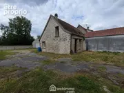 Jolie petite maison en pierre d'une surface de 30 m² à finir de rénover - Maison à MONT-NOTRE-DAME