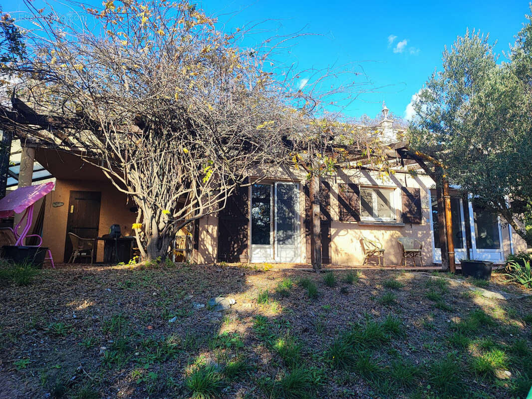 Maison à CAUNES-MINERVOIS