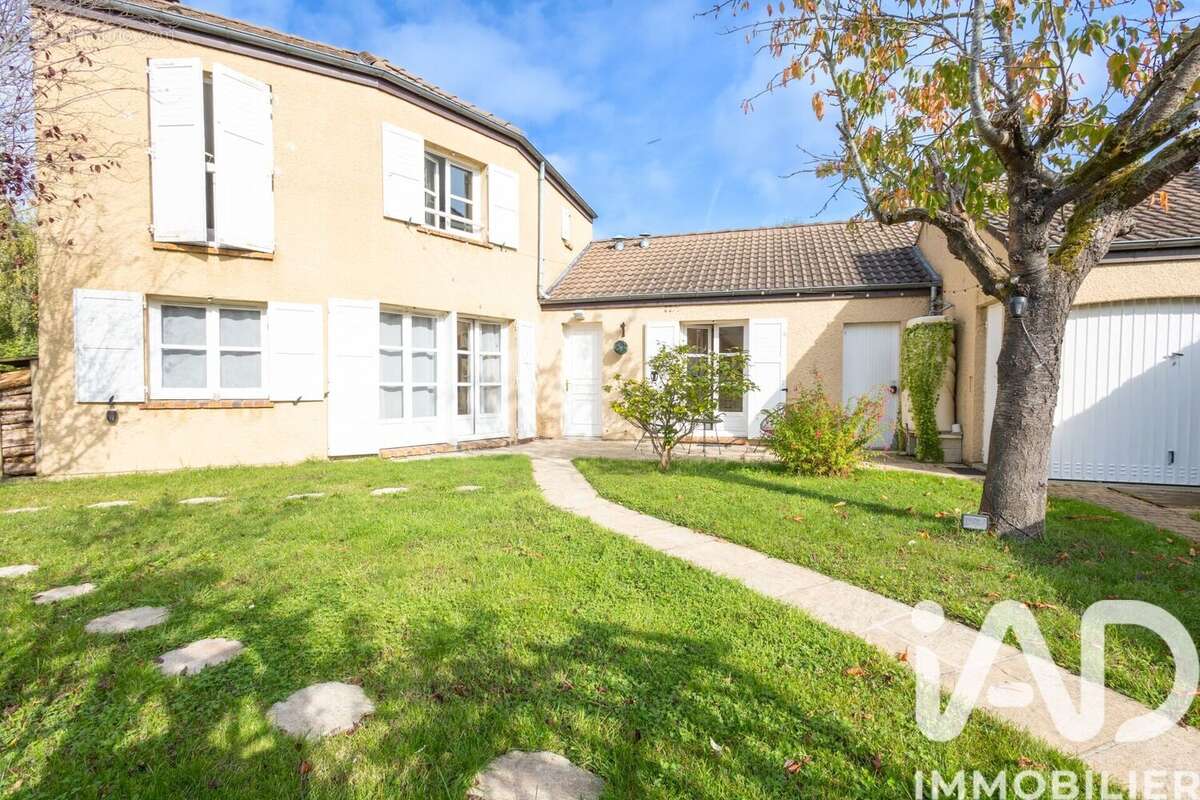 Photo 9 - Maison à GUYANCOURT