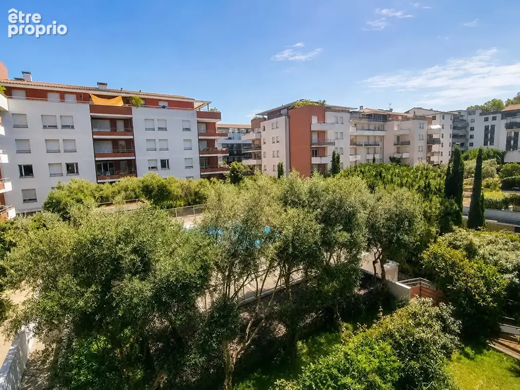 T3 Pont-Jumeaux, grand balcon, double parking, piscine - photo 2