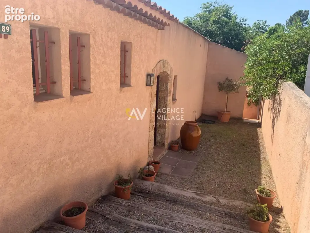 Maison avec belle vue - proche du village. - photo 3