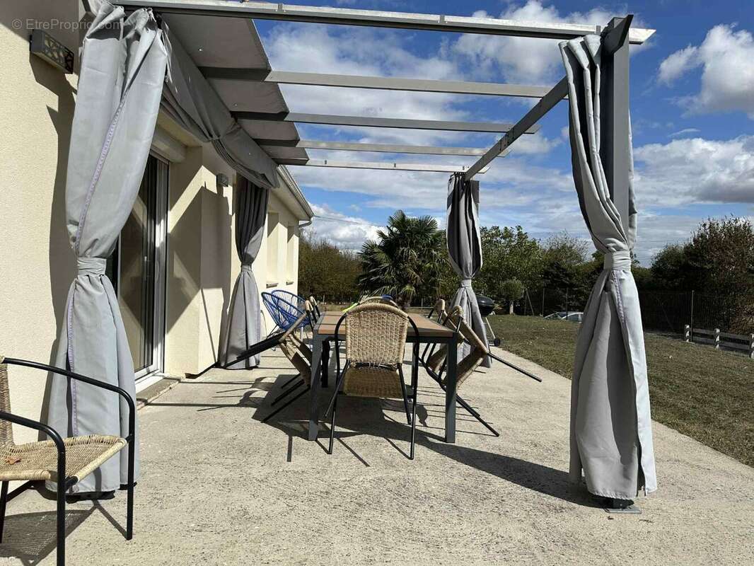 Pavillon familial 143m² - photo 3