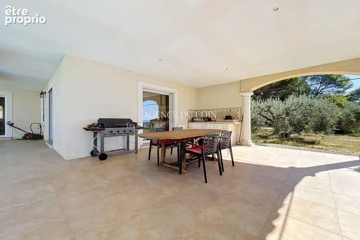 Magnifique villa de plain-pied avec piscine, vue panoramique - photo 5